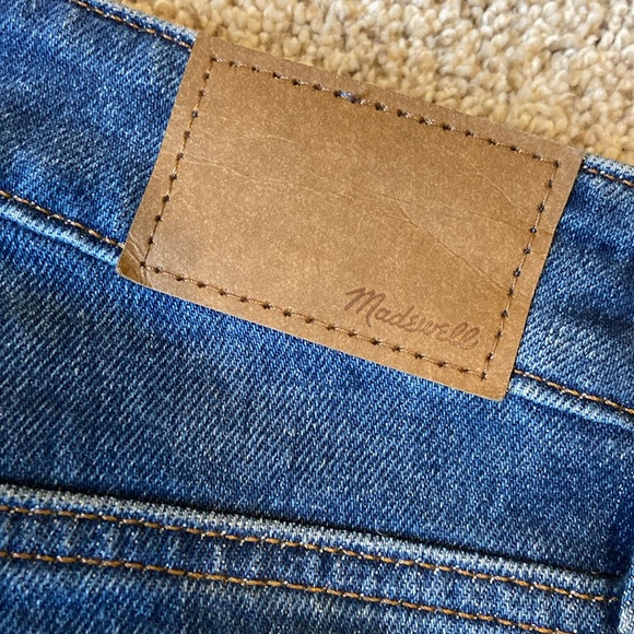 like new // madewell petite the curvy perfect vintage jean - Picture 5 of 8
